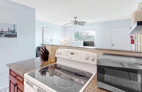 Marathon Condo | Canal-front condo with amazing views & convenient location
