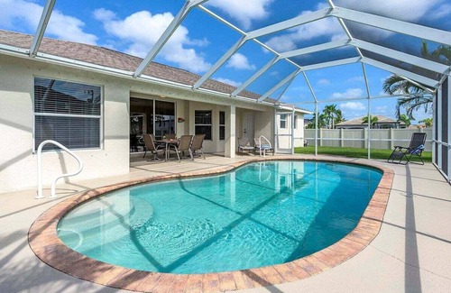 Burnt Store House | Casa Pura Vida pool home with three bedrooms plus