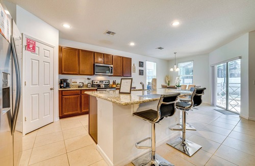 West Haven House | Central Family Home w/Lanai < 10 Mi to Disney!