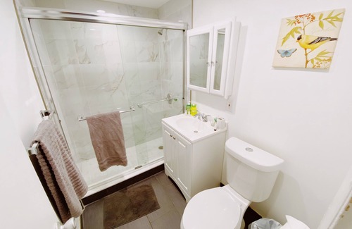 Coconut Grove Apartment | Central Miami Studio w/Parking - Coconut Grove
