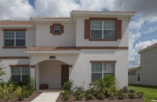 Davenport House | Champions Gate - 5 Bed - Home with Private Pool