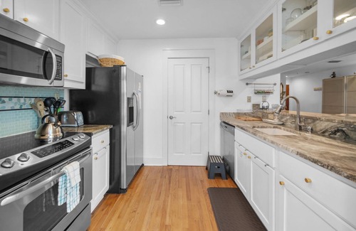 Sunnyside Condo | Charming 3br, 2.5bth Condo in the Heart of Carillon Market Street