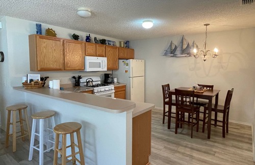 Belvedere House | Charming Oasis in The Villages - Pet-Friendly Paradise w/Golf Cart!