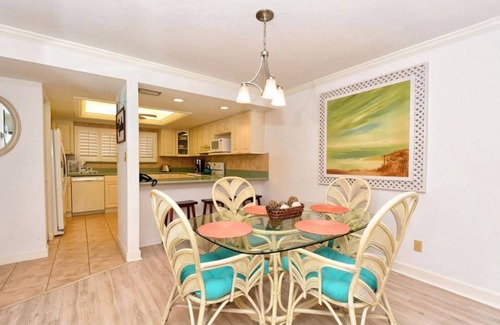 Siesta Key Condo | Chinaberry 436 - 2 Bedroom Condo with Private Beach with lounge chairs & umbrella provided, 2 Poo.