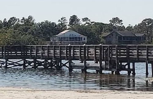 Crystal Beach Apartment | Coastline & relaxation steps away in Crystal Beach. Honeymoon Island 3miles away