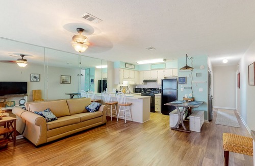 West Panama City Beach Condo | Comfortable condo w/2 patios & shared pool/tennis - beach across the street