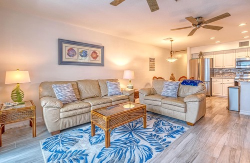 Indian Rocks Beach Condo | Completely remodeled 2/2 Beachside Condo.