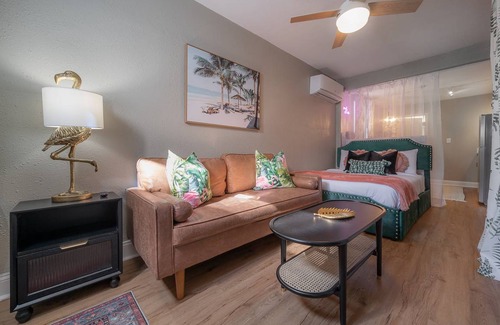 Tampa Condo | Condo ∙ 1 bedroom ∙ 2 guests