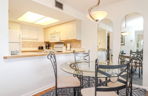 Butler Beach Condo | Condo ∙ 1 bedroom ∙ 2 guests