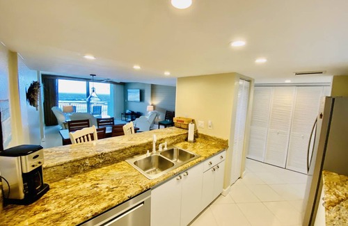 New Smyrna Beach Condo | Condo ∙ 2 bedrooms ∙ 6 guests