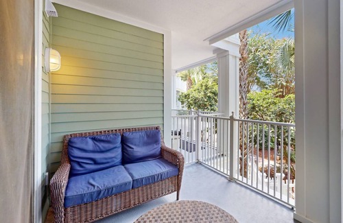 Baytowne Wharf Condo | Condo ∙ 2 bedrooms ∙ 4 guests