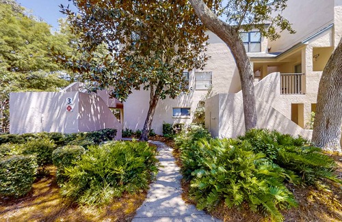 Amelia City Condo | Condo ∙ 3 bedrooms ∙ 8 guests
