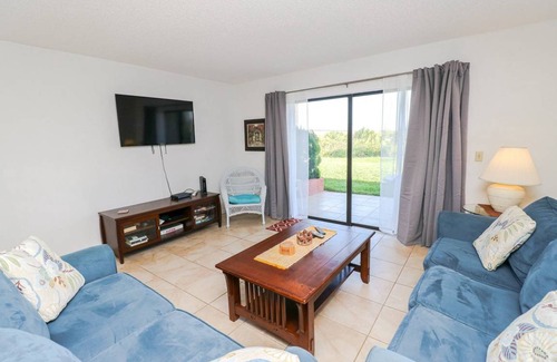 St. Augustine Beach Condo | Condo ∙ 2 bedrooms ∙ 6 guests
