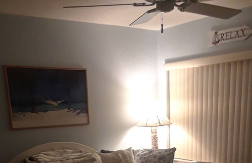 Fort Myers Beach Condo | Condo, water, beach, pools