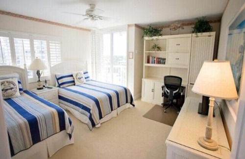 Park Shore Apartment | Condo with Beach and Gulf View