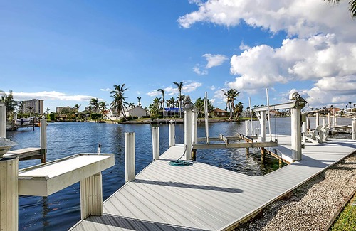 Marco Island House | COPPERFIELD - Western Waterfront, Walk to the Beach !!
