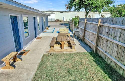 Fort Walton Beach Apartment | Coral Reef Coast Close 2 BCH - Unit 1