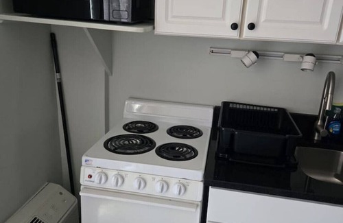 Ocean Dunes South Apartment | Cozy Oceanview Studio in Daytona