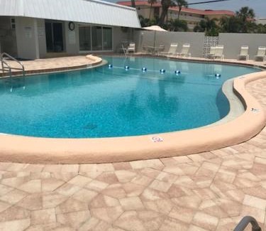 Siesta Key House | Crescent Arms 105N