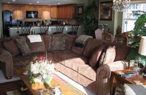 Daytona Beach Condo | Daytona Beach FL Opus 3/3 Direct Ocean Condo Sept Oct 199 Ntly Rate
