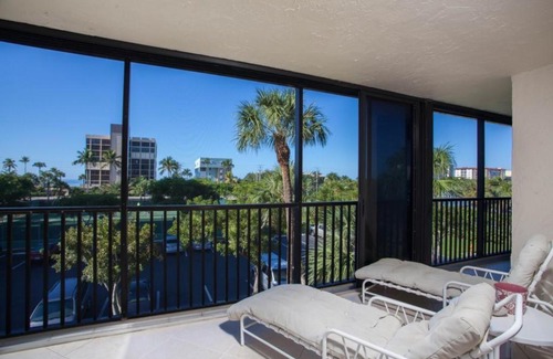 Bonita Springs House | Debbie's Sea Isles Condo