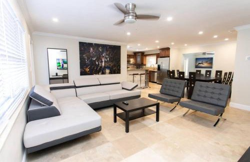 Dania Beach House | Deluxe 5BR Home in Dania Beach near Beach, Casino, Heated Pool