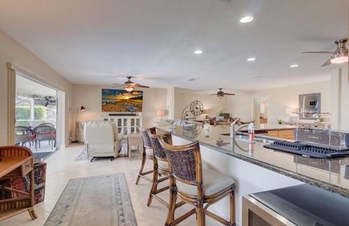 Caloosahatchee House | Direct Intercoastal Access W Pool