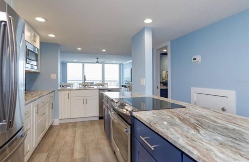 New Smyrna Beach Condo | DIRECT OCEANFRONT - TOP TWO FLOORS - LUXURY TOWNHOUSE - THE PELICAN