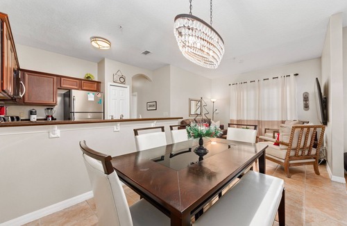 West Kissimmee Condo | Dolce Villas At Oakwater Resort- Located Just 1.5 Miles from Disney