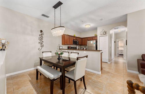 West Kissimmee Condo | Dolce Villas At Oakwater Resort- Located Just 1.5 Miles from Disney