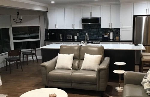 Bonita Springs House | Dolphin House : pool home on the Gulf of Mexico : walk to the beach