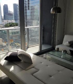 Downtown Miami Apartment | Downtown Miami Deluxe Apartment