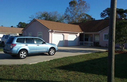 Palm Harbor Apartment | Duplex In Salt Water Canal Section Of Palm Coast - Close To All Attractions