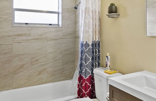 Riviera Beach Apartment | East by the Beach 411A
