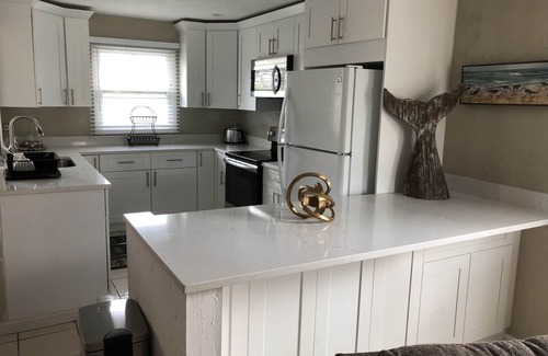 Naples Park House | Embrace Relaxation at Tropical Retreat Naples – Your Beachside Haven 🌴