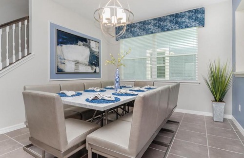 Four Corners House | Endless Happiness On Lulu Castle