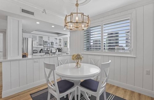 Park Shore Condo | Enjoy coastal living in this 3 bedroom condo-WS050