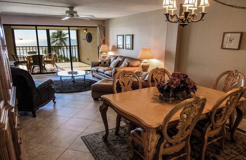 South Island Condo | Escape to Lovely Beachfront Island Vacation 2B/2B Condo w/ Direct Gulf Views