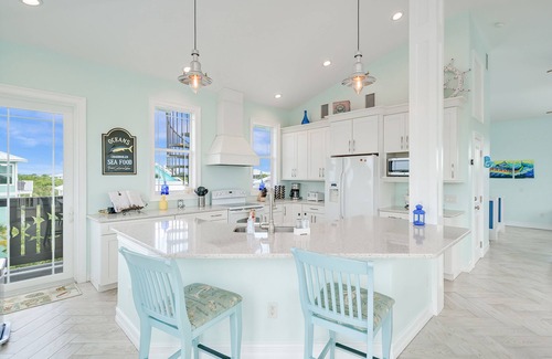 North Captiva House | Escape To Paradise - Breathtaking Views- Pool-Steps to the beach - 2 Golf Carts!