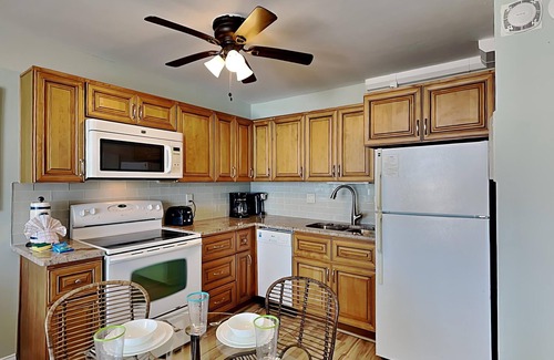 South Island Condo | Estero Beach & Tennis 907A | Beachfront + Resort-Style Amenities