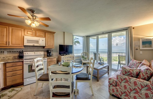 South Island Condo | Estero Beach & Tennis Club #306A - Beachfront Condo with Balcony!