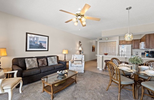 Fort Walton Beach Condo | ETW 5004: Beachside Memories - Indulge in Beachfront Serenity Today!