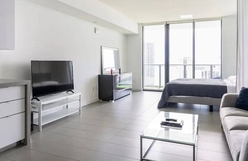 Town Square Condo | Exclusive Luxury Condo with Million Dollar View