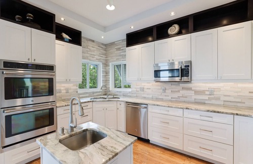 Trailer Estates House | Executive Bayside Retreat/Pool/IMG/Sarasota Bay