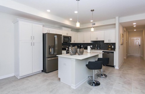 Kissimmee House | Fabulous Apartment at Storey Lake only 10 minutes from Disney SL4731-103