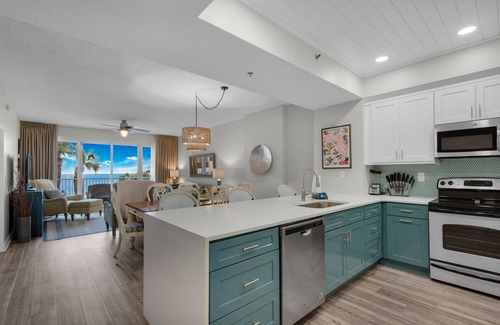 Sandestin Condo | Fall & winter dates are open! OCEAN FRONT & beautiful ocean view! Reduced rates!