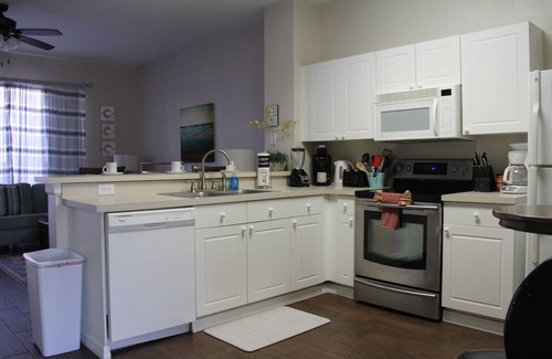 Windsor Palms House | FALL/WINTER SPECIAL - Veteran Owned 3bdr/3bath Townhome 3mi to Disney; Free WiFi