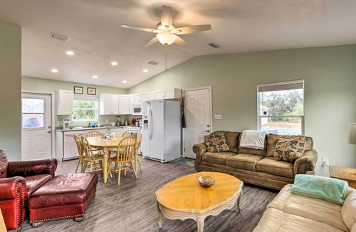 Steinhatchee Cottage | Family-friendly Home, Walk to Steinhatchee River!