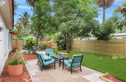 Edgewood House | Features king bed, smart TV, coffee station