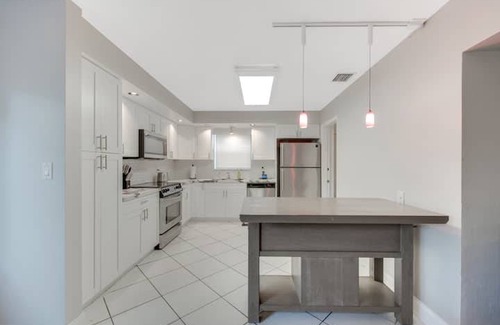 Edgewood House | Features king bed, smart TV, coffee station